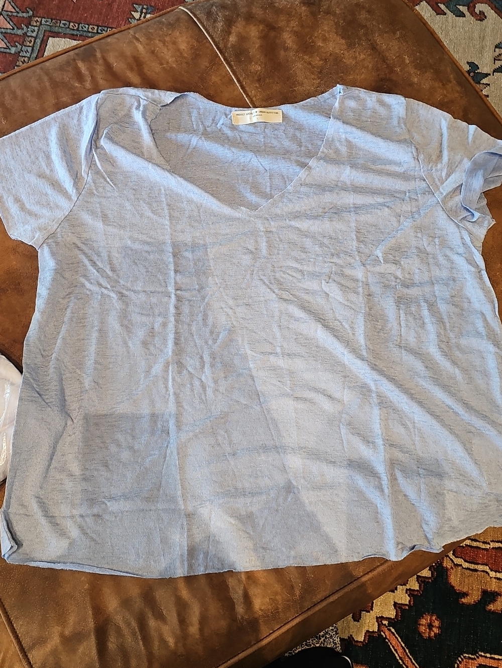 Urban Outfitters White V-Neck Short Sleeve Top